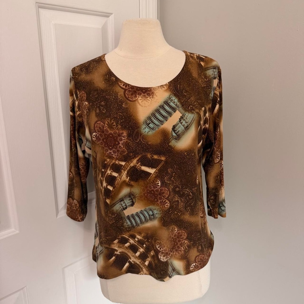 Y2K BROWN AND TEAL MASSINI ROME THEMED ALL OVER PRINT 3/4 SLEEVE TOP